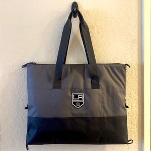 Port Authority LA Kings beach cooler tote